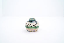 Load image into Gallery viewer, Subi's Ice Cream B7 Small Vase