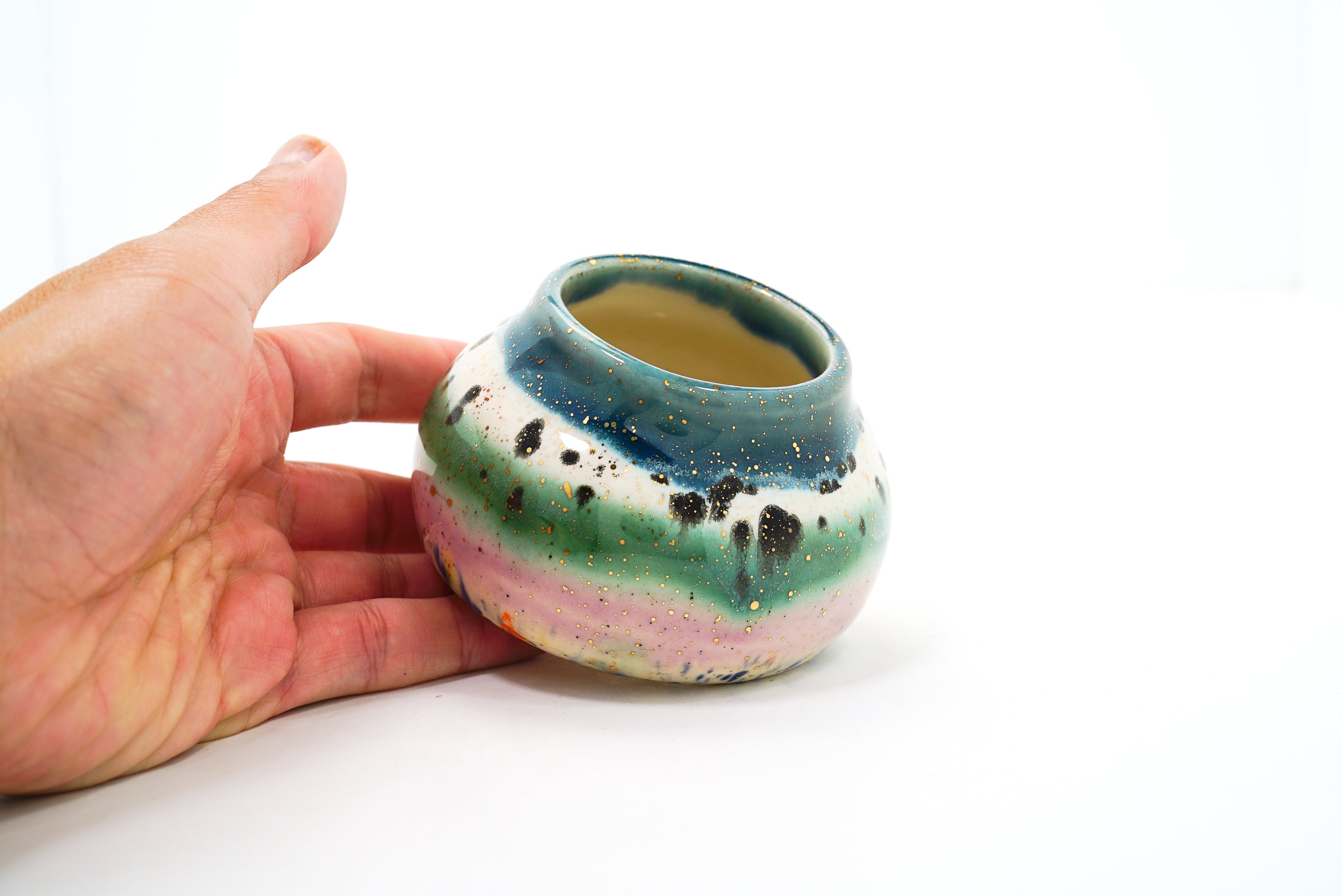 Subi's Ice Cream B 6 Small Vase