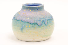 Load image into Gallery viewer, Unicorn Frost 8 Mini Vase