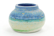 Load image into Gallery viewer, Wesley 7 Small Vase